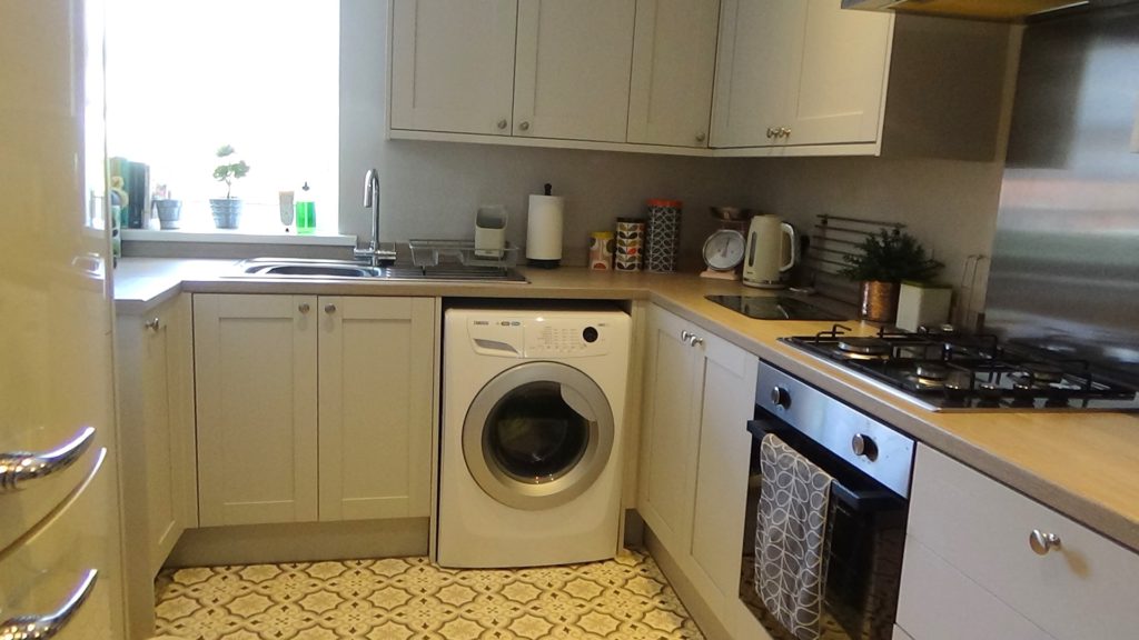 Superb Freehold Shop & Self Contained Apartment in Oxton, Wirral